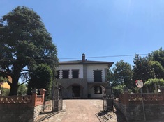 Casa independente &agrave; venda em CORTONA (AR)